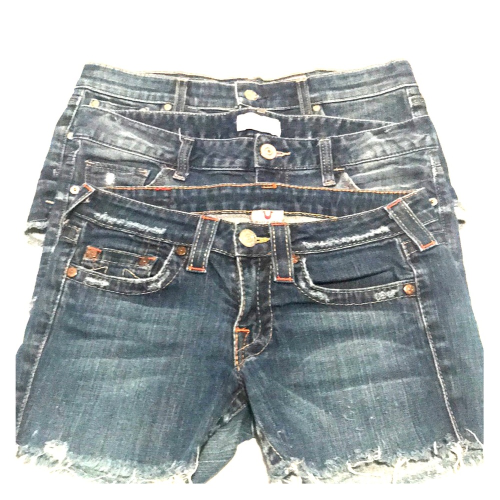 Adorable Set of 3 blue jean shorts